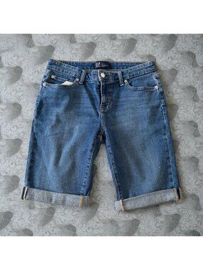 GAP Women's 9" Denim Bermuda Shorts Size 27